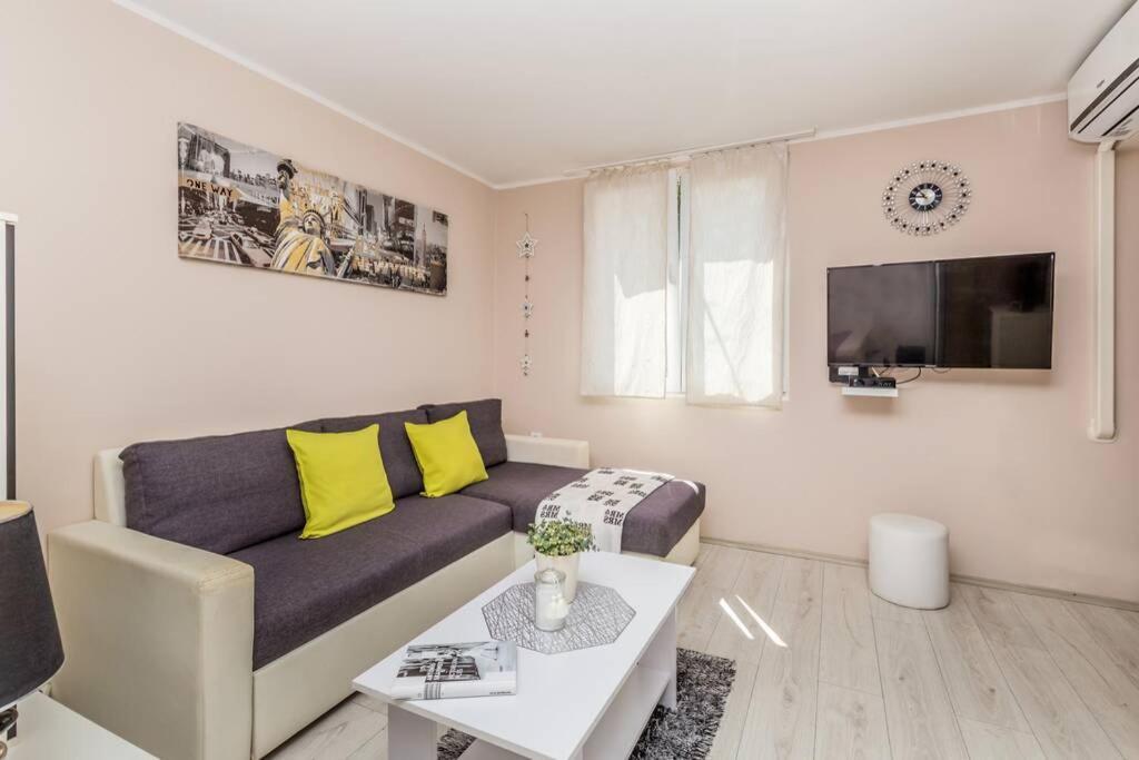 Crystal Apartment ริเยกา ภายนอก รูปภาพ